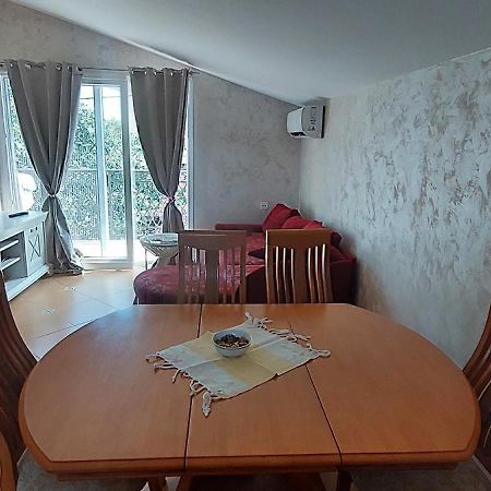 Tivat Brdista Lägenhet Exteriör bild